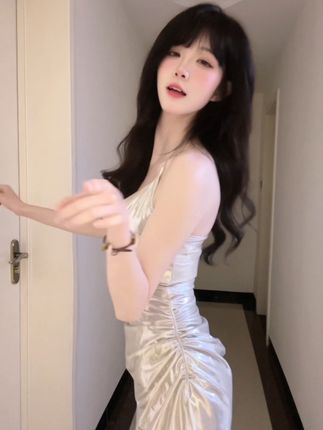 橙子喵酱八重，橙子喵酱的八重cos作品如何展现她的创意与美学？