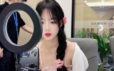 Bigo垚曦直播的热舞时刻，通过她的舞蹈，你能感受到什么？