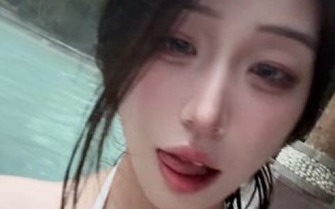 虎牙幻音静静表情怎么弄的啊视频视频教程教你如何制作虎牙幻音静静表情，详细视频带你制作表情包